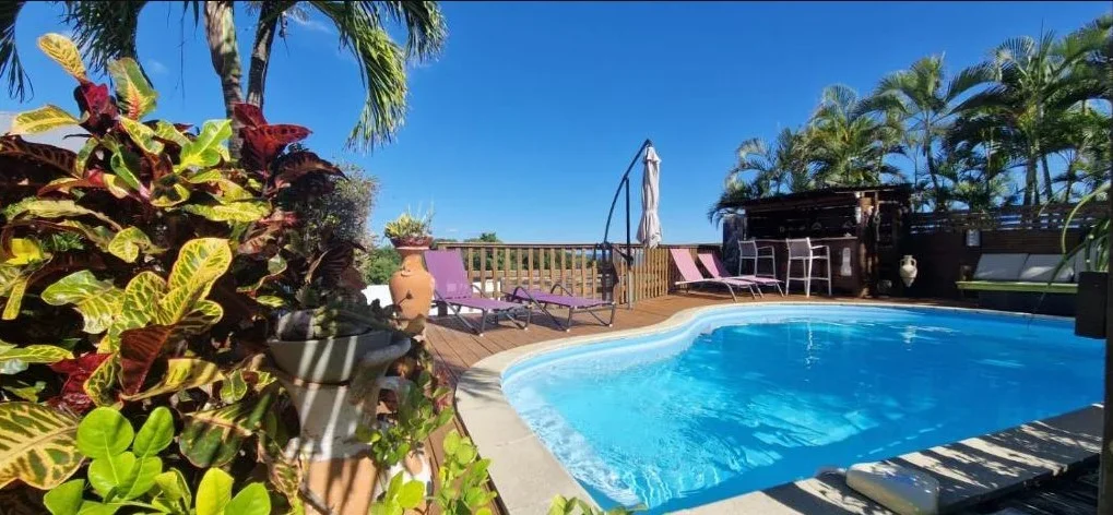 Bungalow Le Flibustier - Location de gites pour 2 personnes à Sainte-Anne (Guadeloupe)